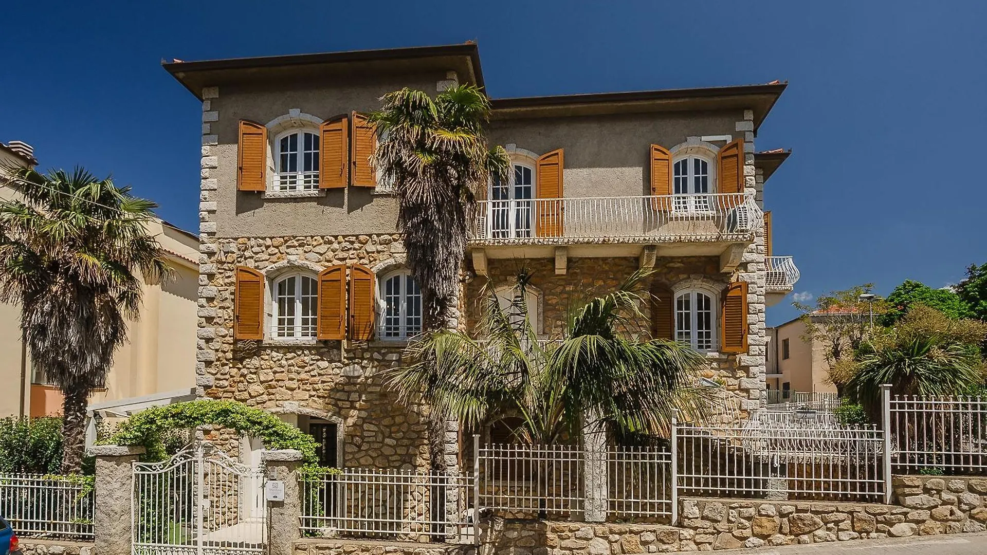 Villa Vittoria Sorso 0*,  Italia